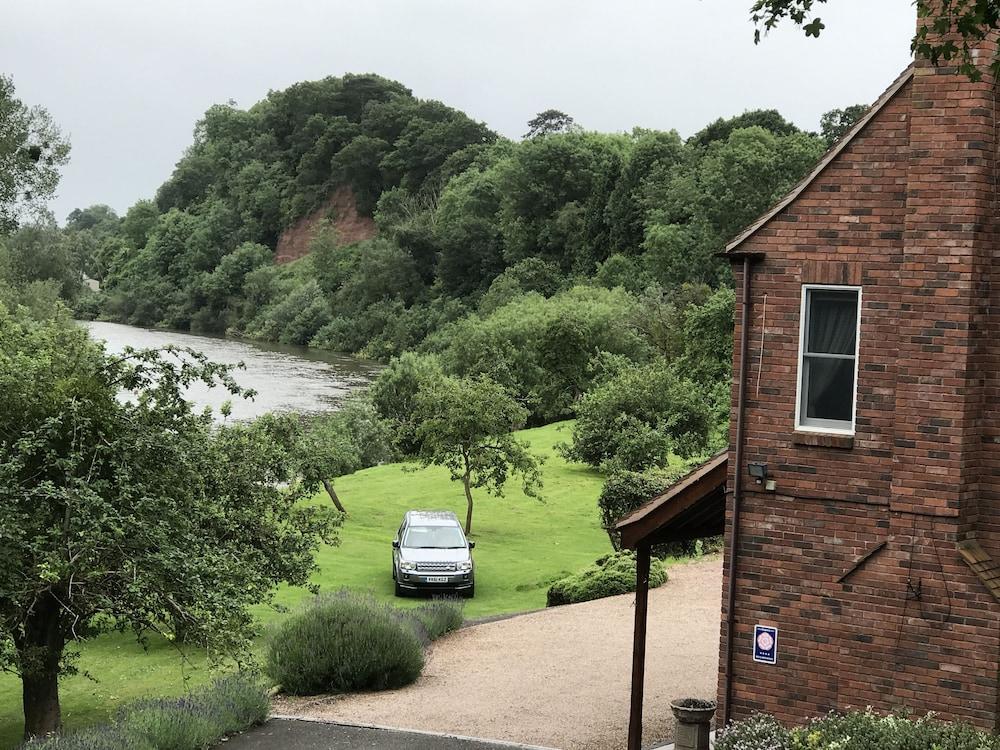 Severnside Bed & Breakfast Great Malvern Exterior foto